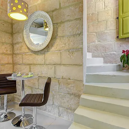 St Julians Seaviews House بيت للعطل Gzira