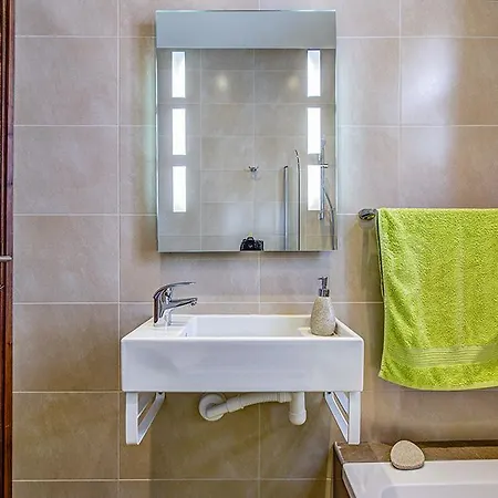 بيت للعطل St Julians Seaviews House Gzira