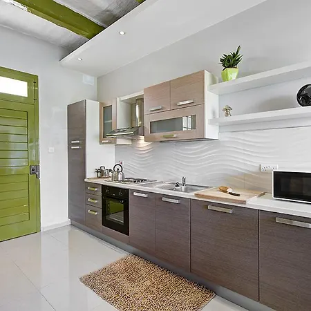 St Julians Seaviews House Gzira